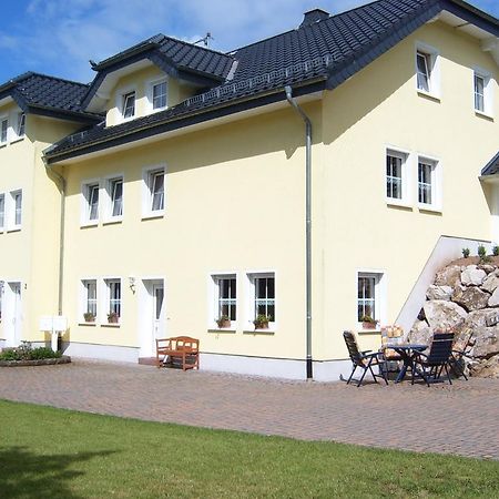Ferienwohnung Mastiaux Mirbach Zewnętrze zdjęcie