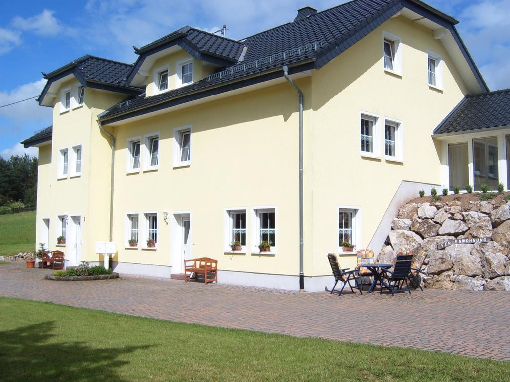 Ferienwohnung Mastiaux Mirbach Zewnętrze zdjęcie